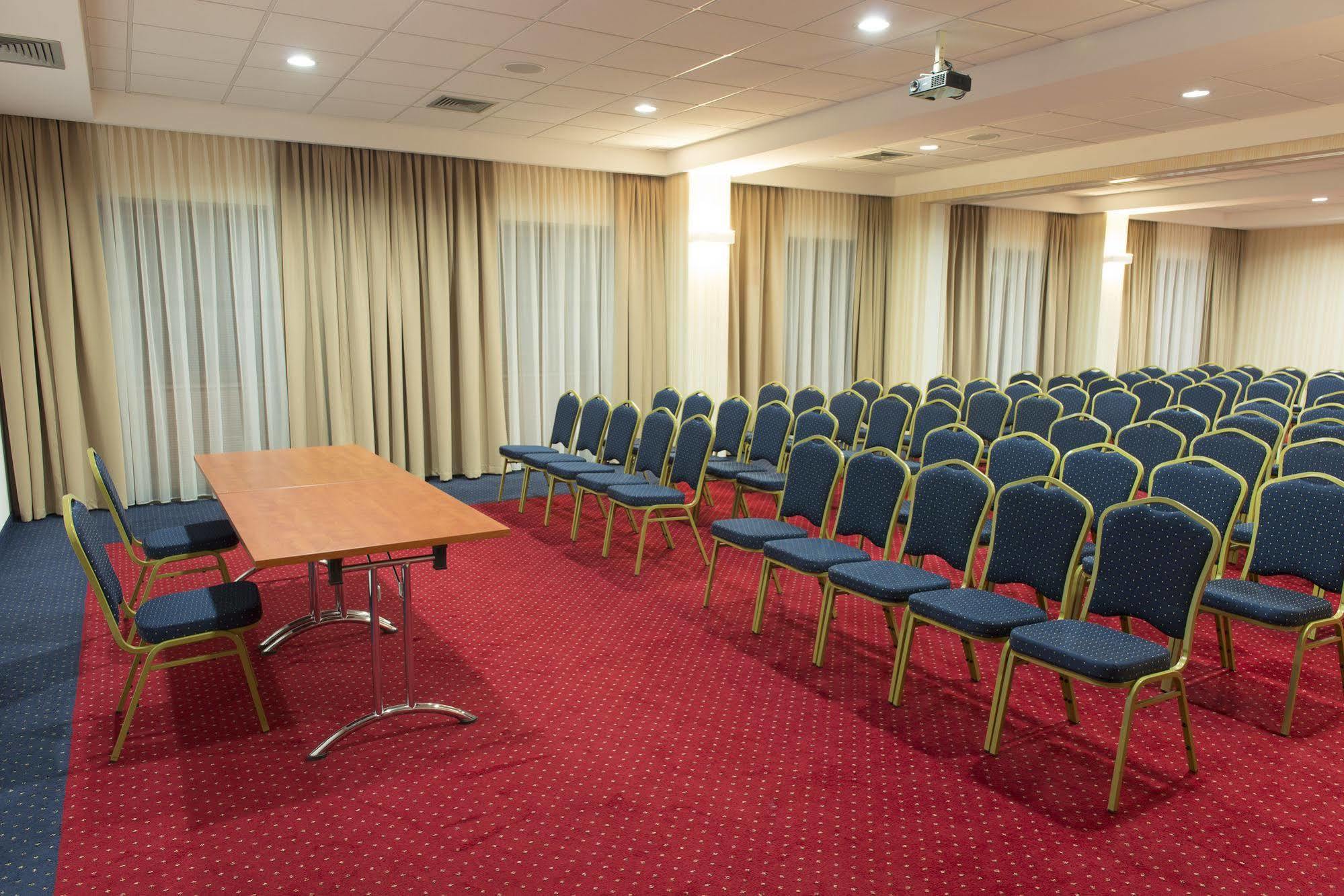 Business Vega Hotel Wroclaw