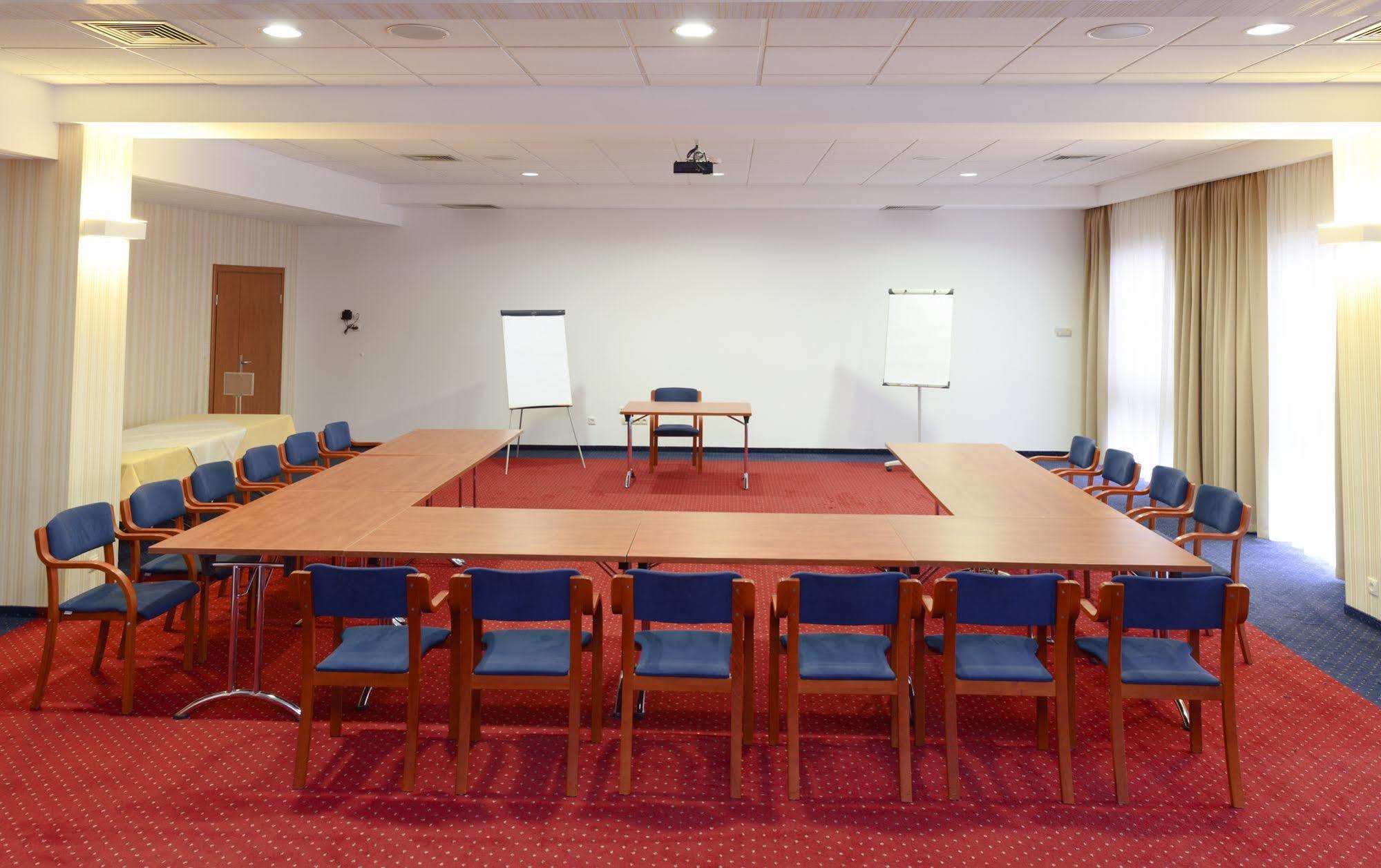 Business Vega Hotel Wroclaw